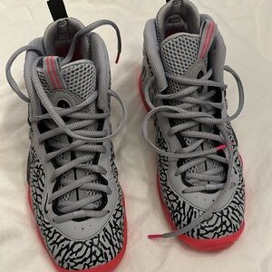 NIKE Foamposite Elephant Print Gum Bottom 5M/6.5W